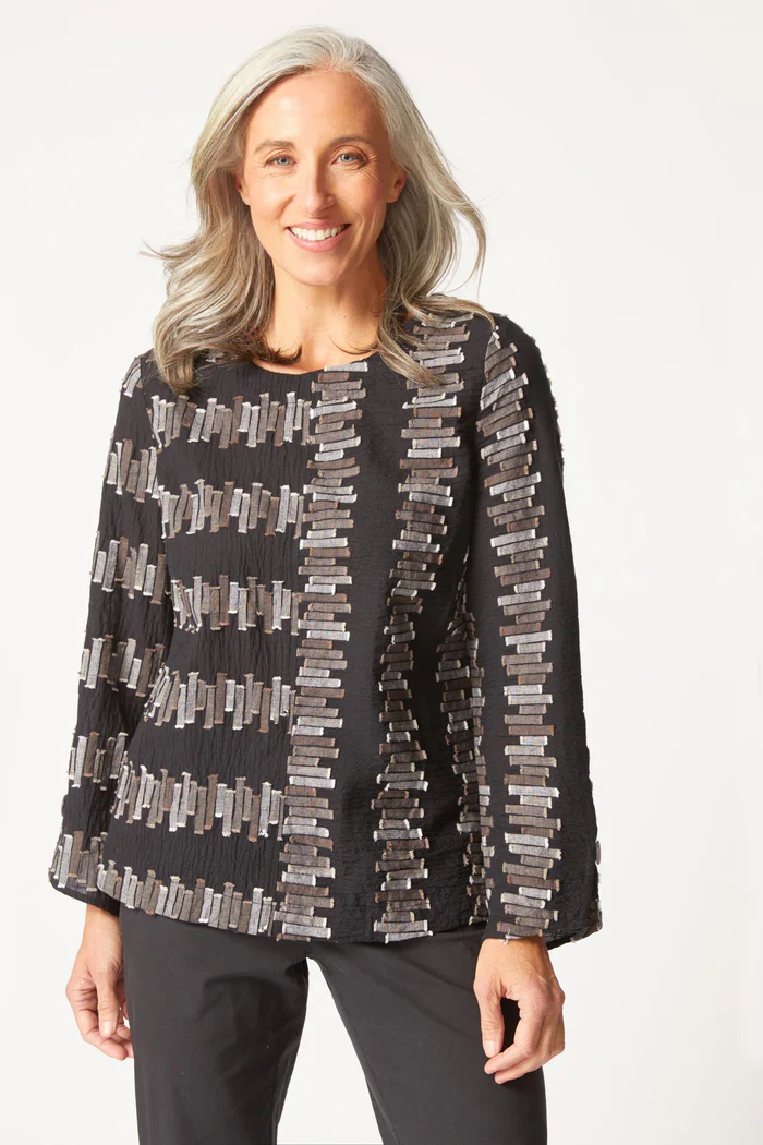 Black Textured Embroidered Pullover – Elegant Long Sleeve Top