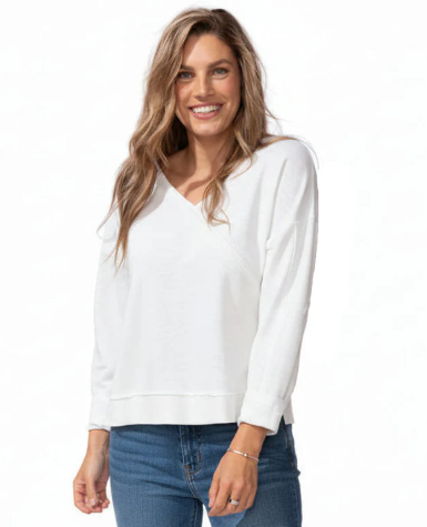 Escape Relaxed Coastal V-Neck Top