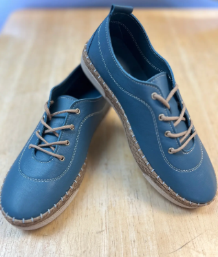 Coastal Blue Lace-Up Walking Sneakers – Lightweight Everyday Comfort